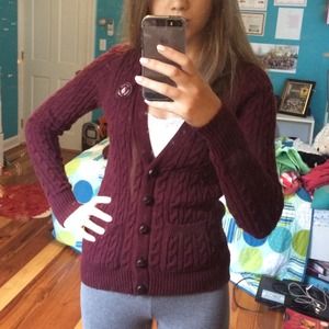 Maroon knit sweater