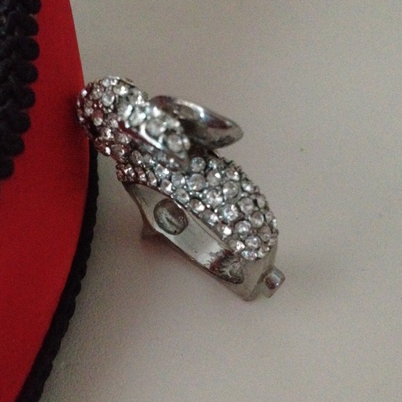 Rhinestone ring - Picture 2 of 2