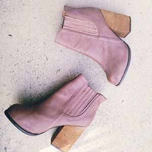 Jeffrey Campbell Bootie