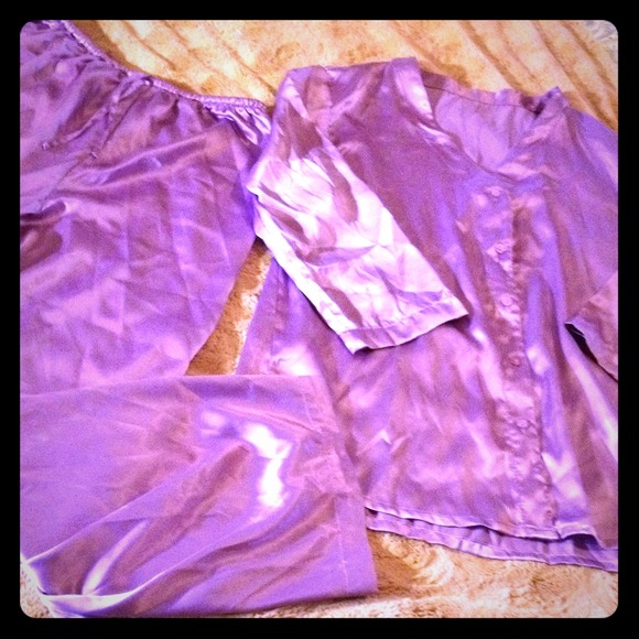 Other - BUNDLED! Silky-smooth purple pj set