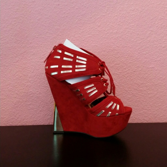 HOST PICK 10/10 Lace up red and gold wedges! - Picture 4 of 4