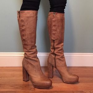 Vera Wang boots Vera Wang boots