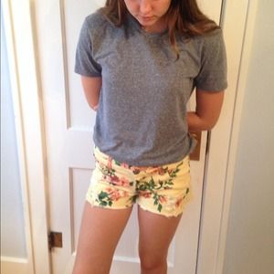 🌸FLORAL SHORTS🌸