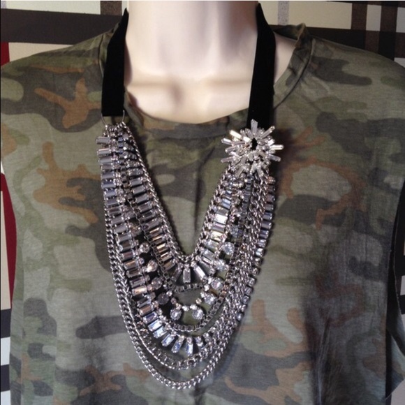 ⚡️SALE C. Wonder NWT layered crystal necklace - Picture 4 of 4