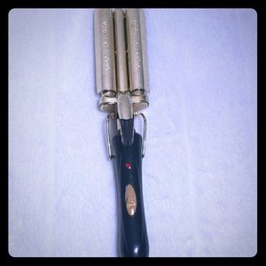 Vidal Sassoon waver iron for @yessica1b