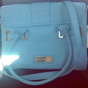 Powder blue Betsey Johnson handbag 💕