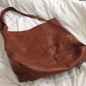SALE: Tan Handbag!