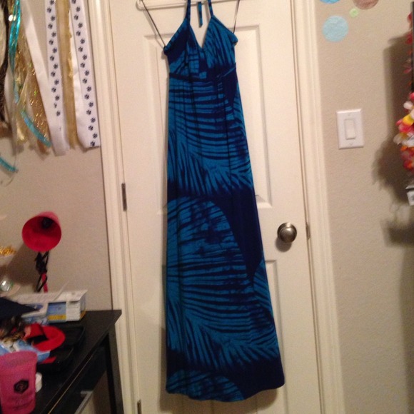 Halter maxi dress