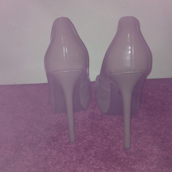 SOLD - Picture 3 of 3