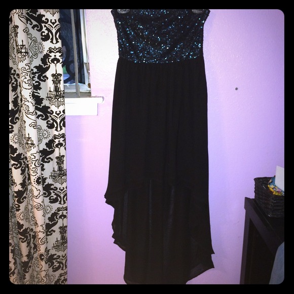 Only worn ONCE! Party dress👗🎶