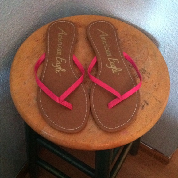 Sandles