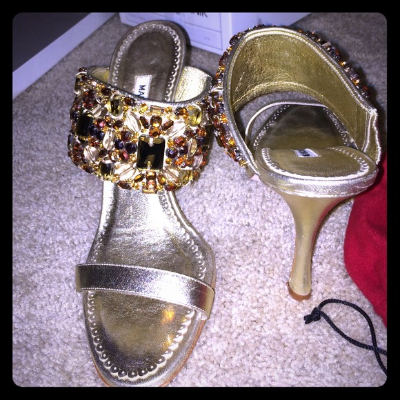 Manolo Blahnik gold embellished heels!
