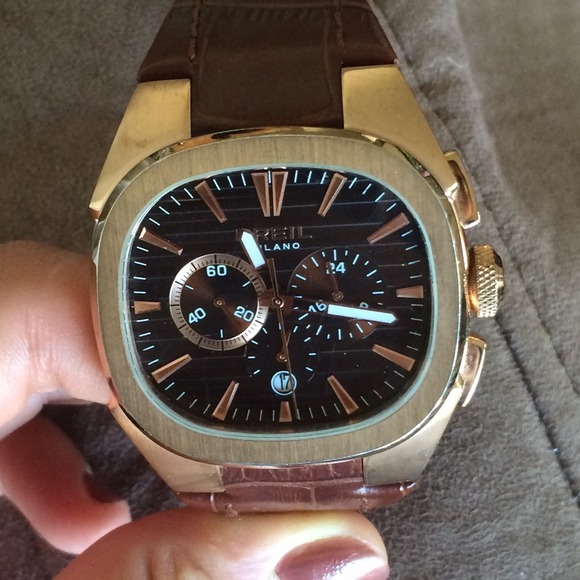 Watch. Very good condition