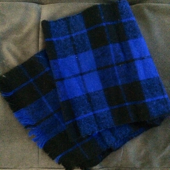 Blue Flannel plaid Scarf - Picture 2 of 3