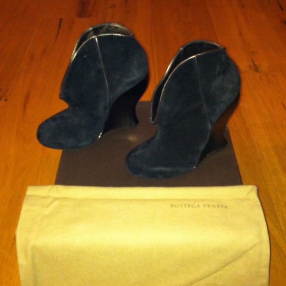 Bottega Veneta Black Suede Metallic Wedge Booties - Picture 2 of 3