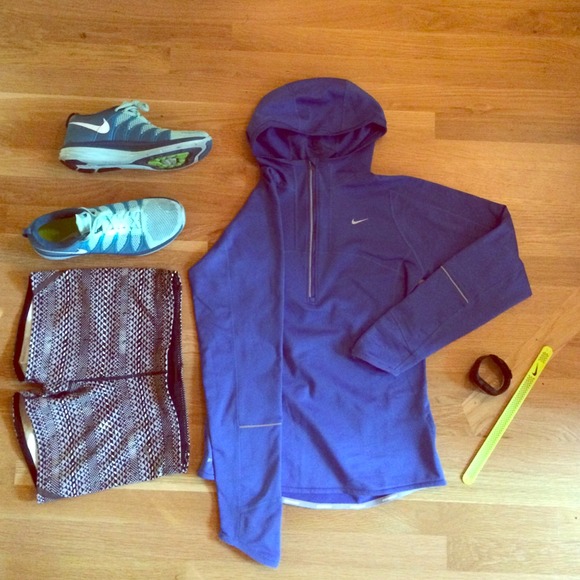 ✨Nike Half-zip Running Fleece✨