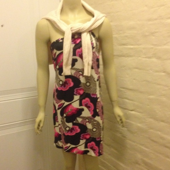 T Bags 60's Fab Pattern Dress. One shoulder. Small
