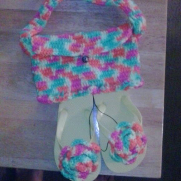 Crochet purse and sandals with crochet flowers