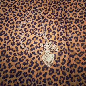 Long necklace with charms! 🎀