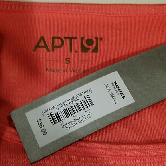 APT 9 Brand New Top with tags - Picture 3 of 4