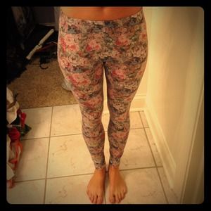 Floral leggings