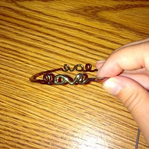 Bangle bracelet