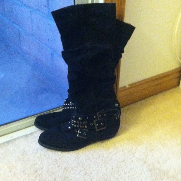 (On Hold) Studded black Suede boots