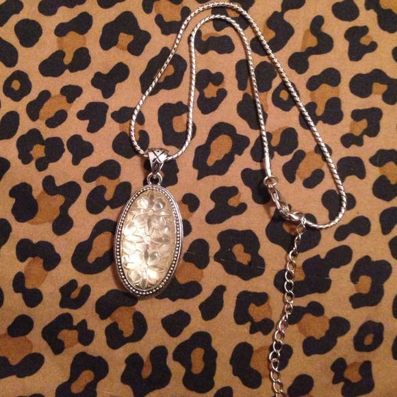 Vintage necklace🎀