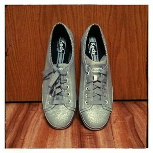 nwot Silver Keds!