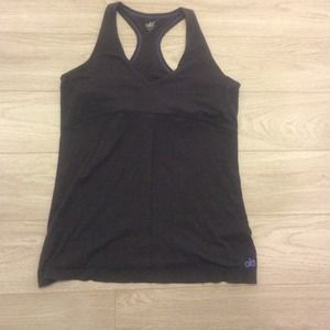 Alo yoga top