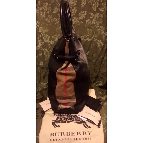 Burberry chk detail leather portrait tote RARE!! - Picture 3 of 4