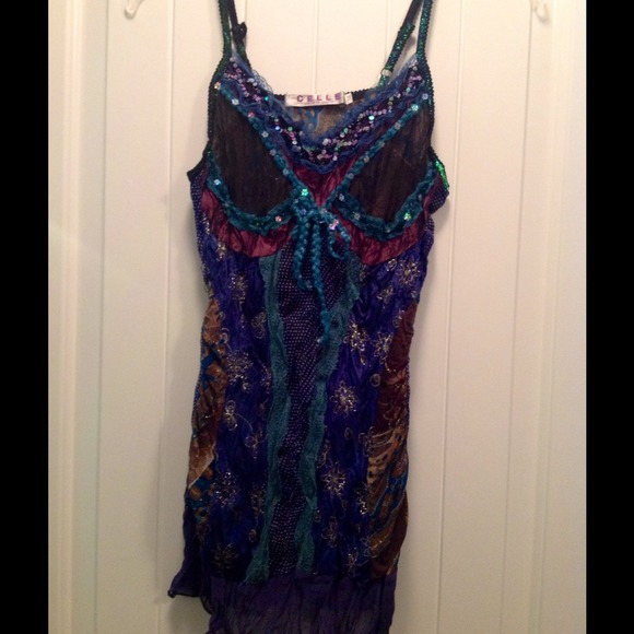Super cute, funky top!