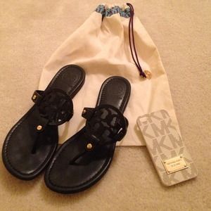 Tory Burch Sandal Sz 8 & MK Phone Case Bundle