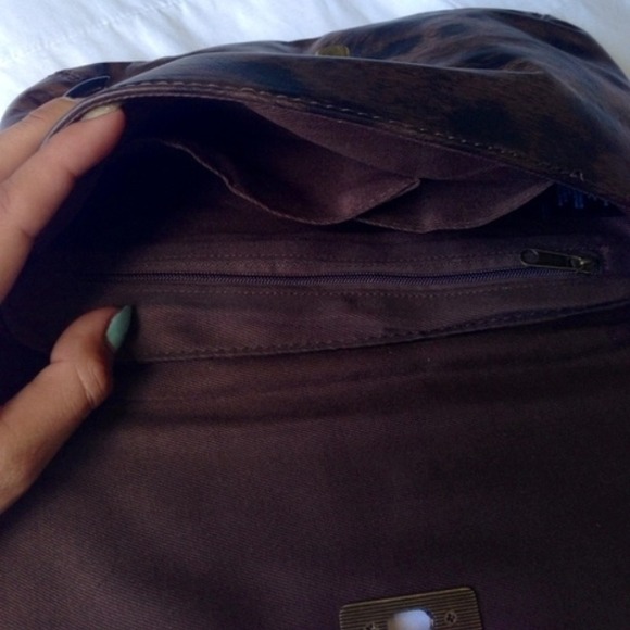 NEW Cheetah Print Clutch / Purse - Picture 3 of 4