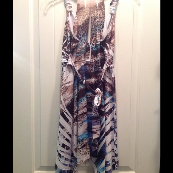 Brand new, super cute dress!! - Picture 2 of 4