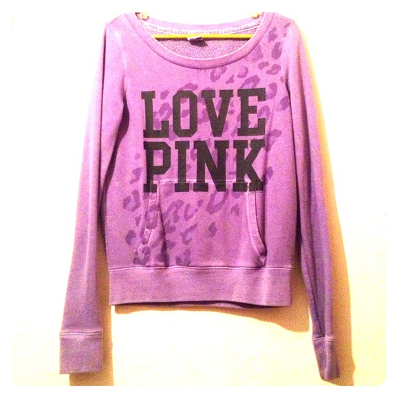 VS Pink crew neck animal print