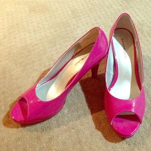 Bandolino pink heels