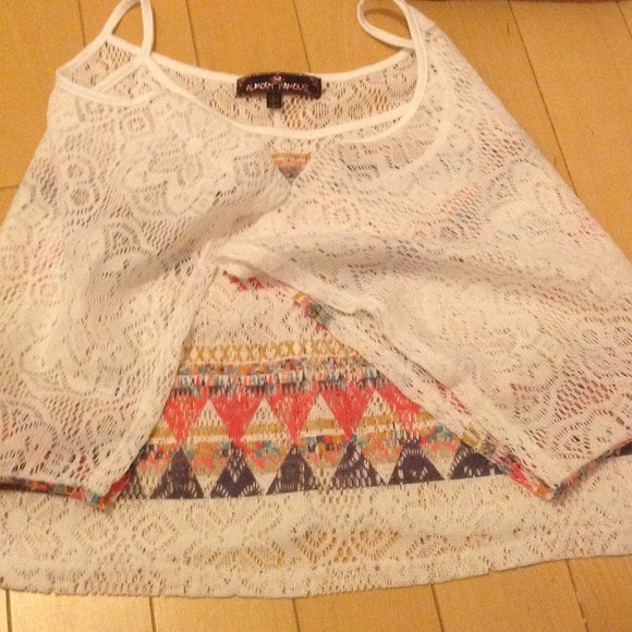 Boho off the shoulder cropped tee