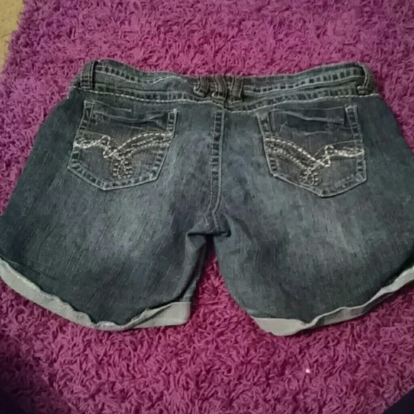 Shorts - Picture 2 of 2