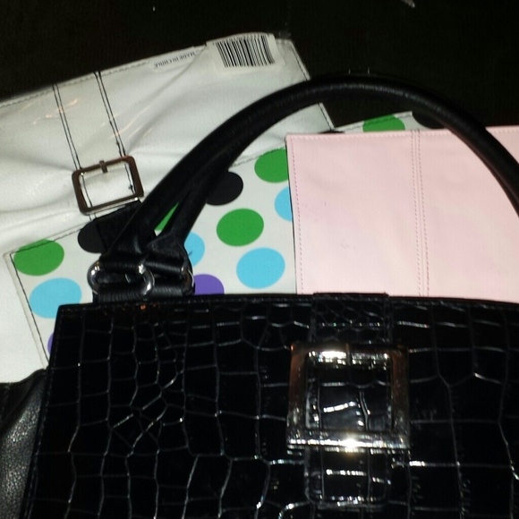 Miche magnetic purse with 4 covers