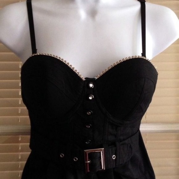 Bustier w diamond embellishments, belt, & ruffles