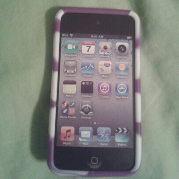 Ipod touch case - Picture 3 of 3