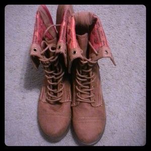 Justfab boots size 8 new