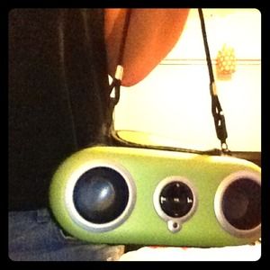 iHome2go portable speaker