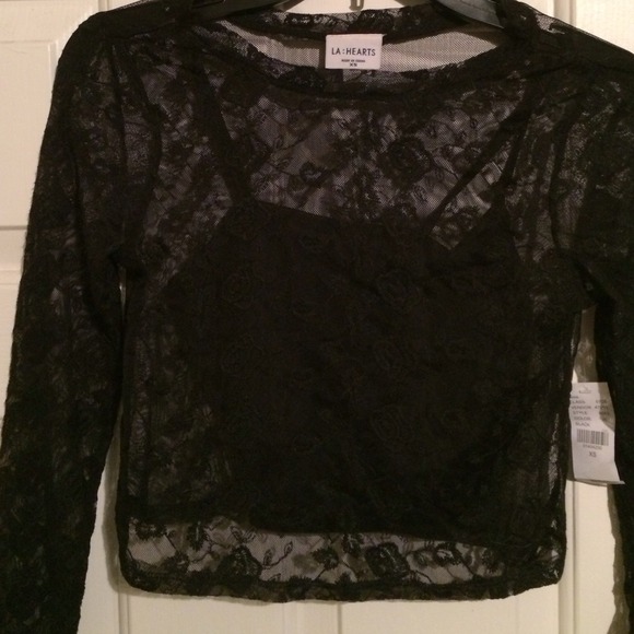 NWT! Black lace crop top - Picture 2 of 2