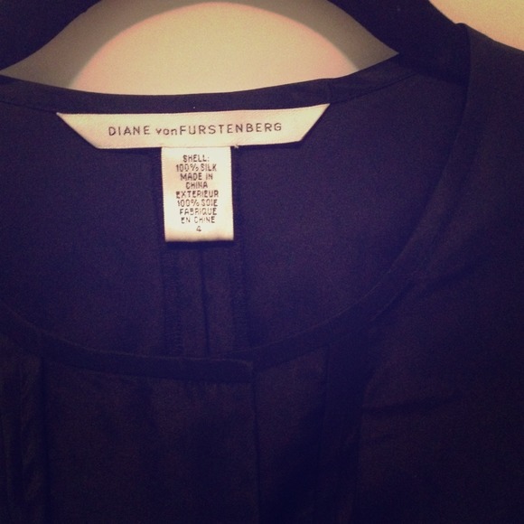 Diane von Furstenberg Coat Dress 100% Silk