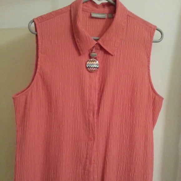 **S O L D**         Croft & Barrow Stretch Blouse
