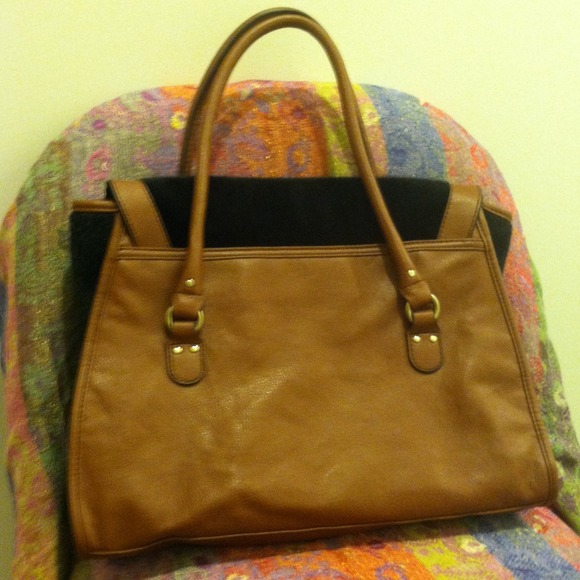 GIVEAWAY Ended * H&M Faux Haircalf/Leather Bag - Picture 2 of 4