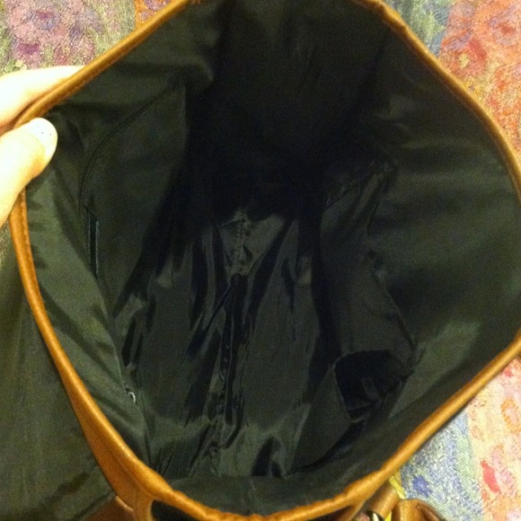 GIVEAWAY Ended * H&M Faux Haircalf/Leather Bag - Picture 4 of 4