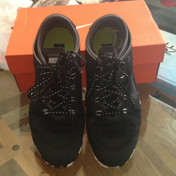 BRAND NEW NIKE FREE BIONIC BP SHOES